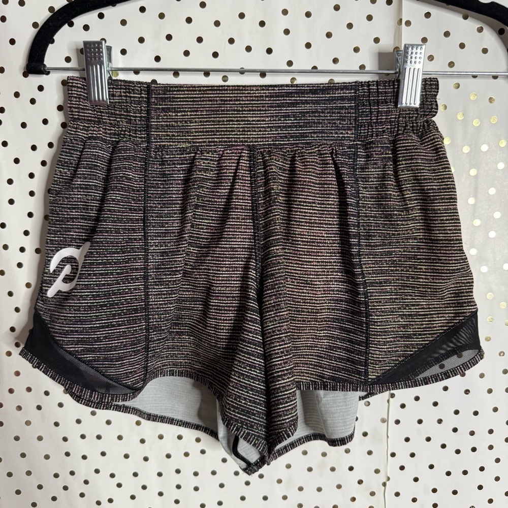 Lululemon Hotty Hot Short